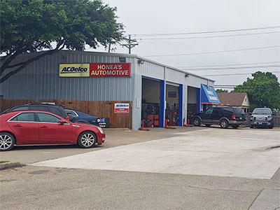 Front of the Shop - Honea's Automotive