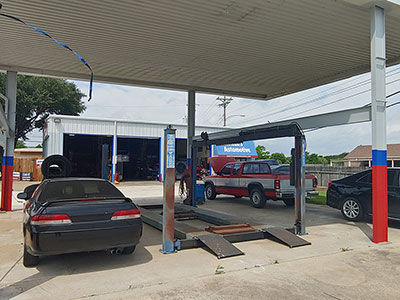 Front of the Shop - Honea's Automotive